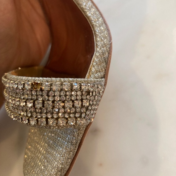 Badgley Mischka Embellished Heels - Picture 5 of 8